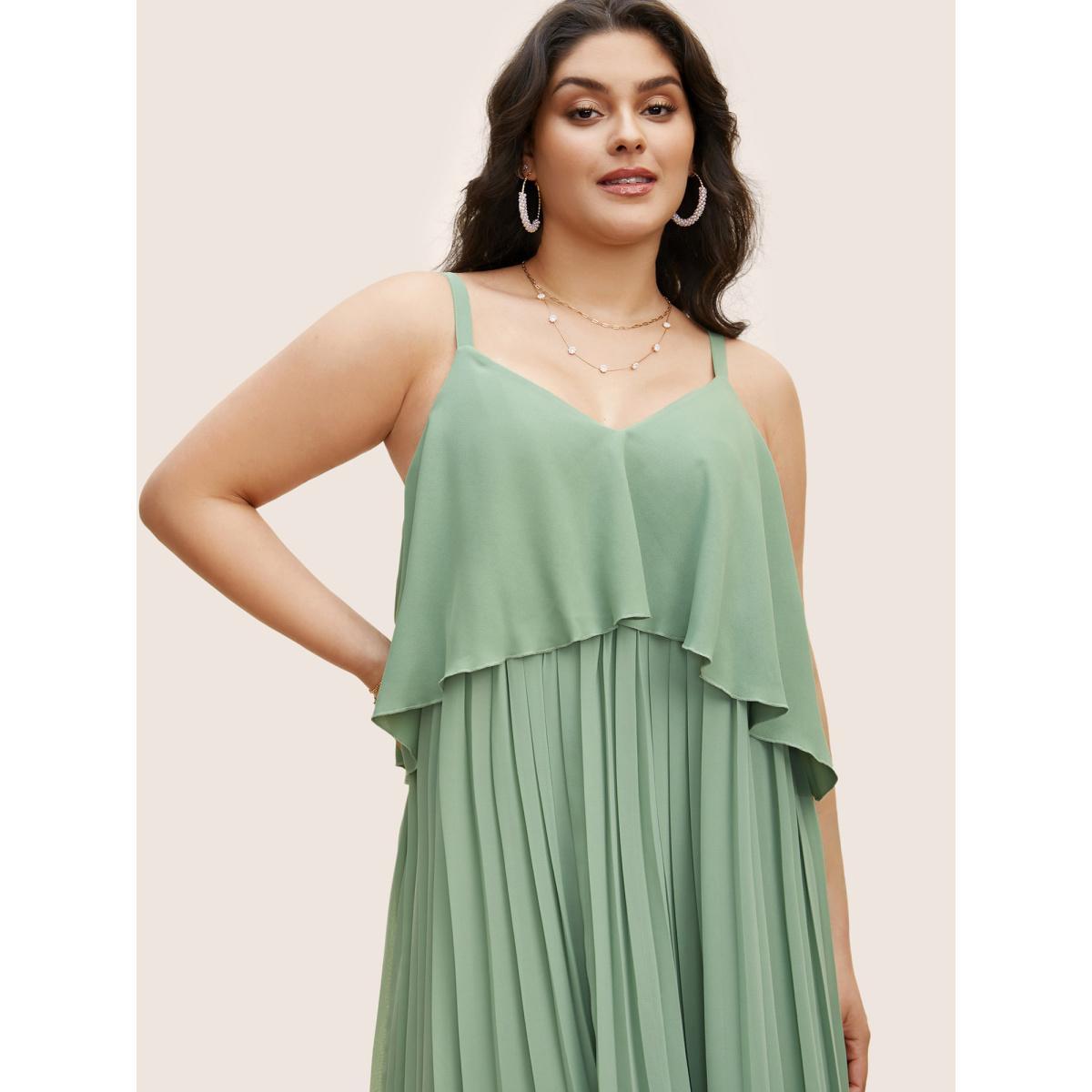 Plus Size Plain Tiered Ruffles Pleated Cami Dress Palemauve Women Elegant Pleated V-neck Sleeveless Curvy BloomChic 26/4X Product Image