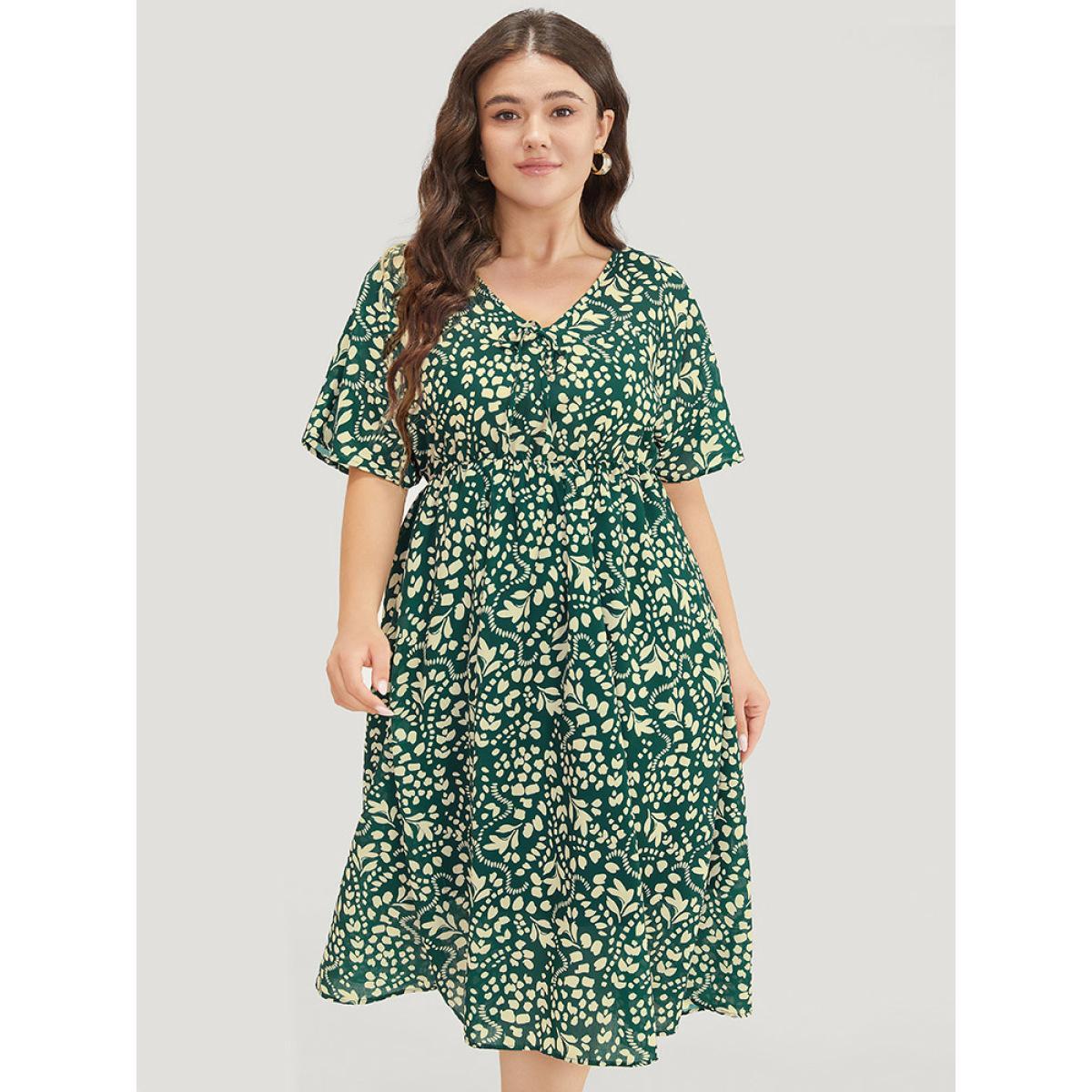 Plus Size Plant & Geometric Batwing Sleeve Pocket Flutter Knot Neck Dress DarkGreen Women Elegant Knotted V-neck Short sleeve Curvy Midi Dress BloomChic 12/L Product Image