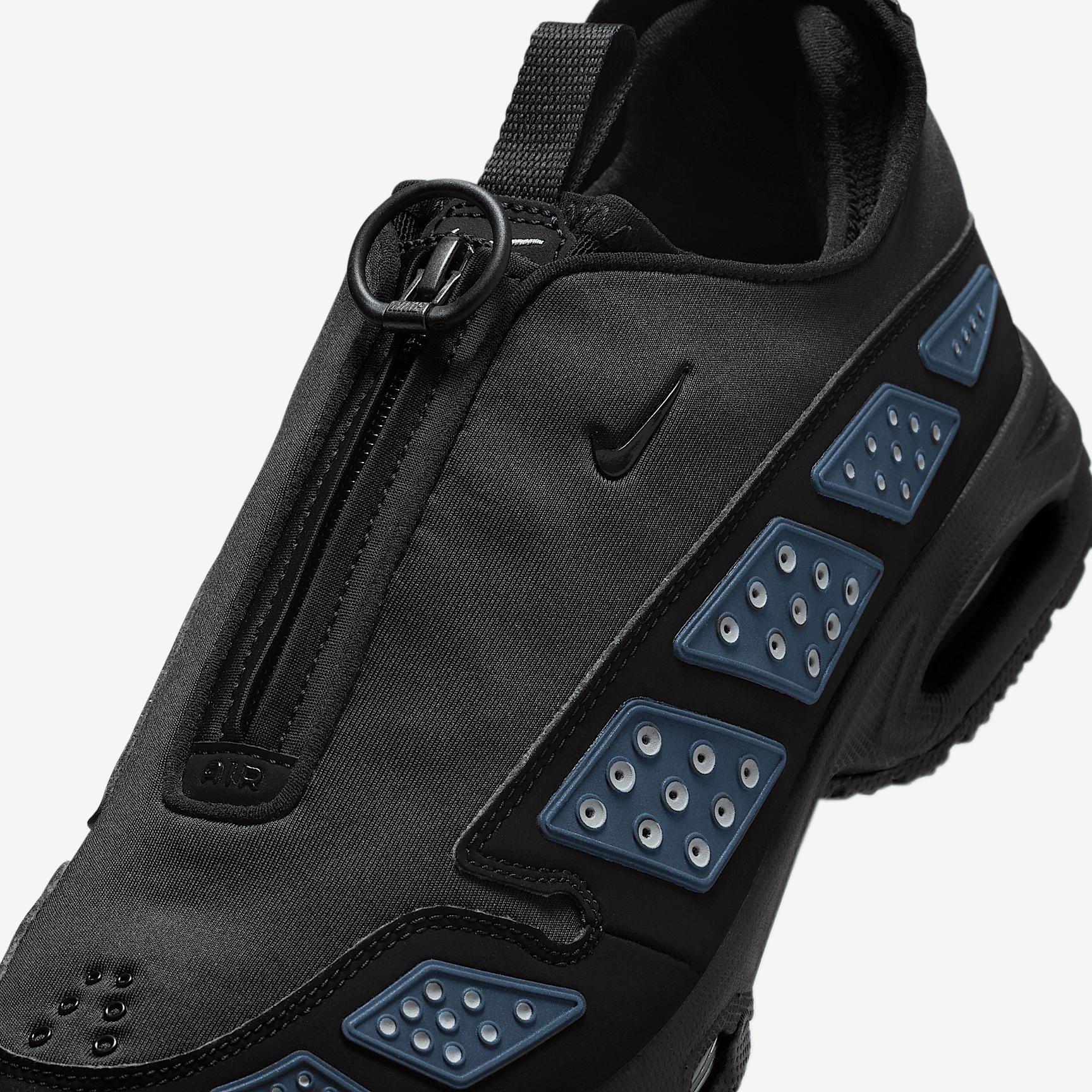 Nike Women's Air Max SNDR Shoes Product Image