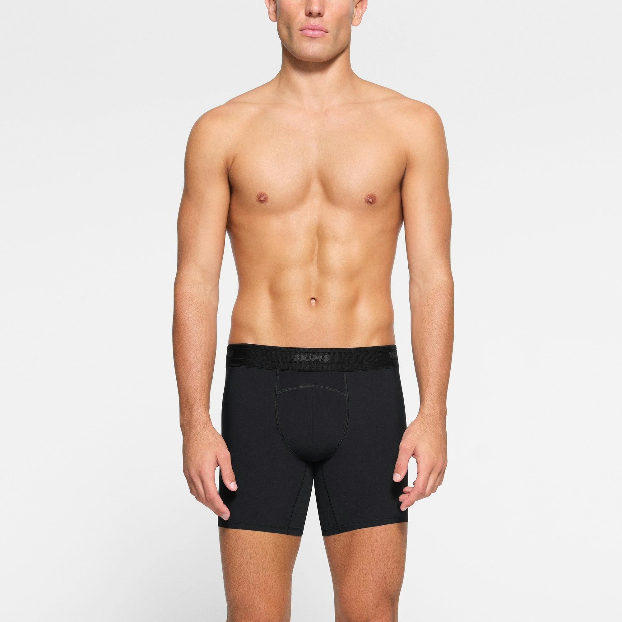 SKIMS SPORT MENS 7" BOXER BRIEF | OBSIDIAN Product Image
