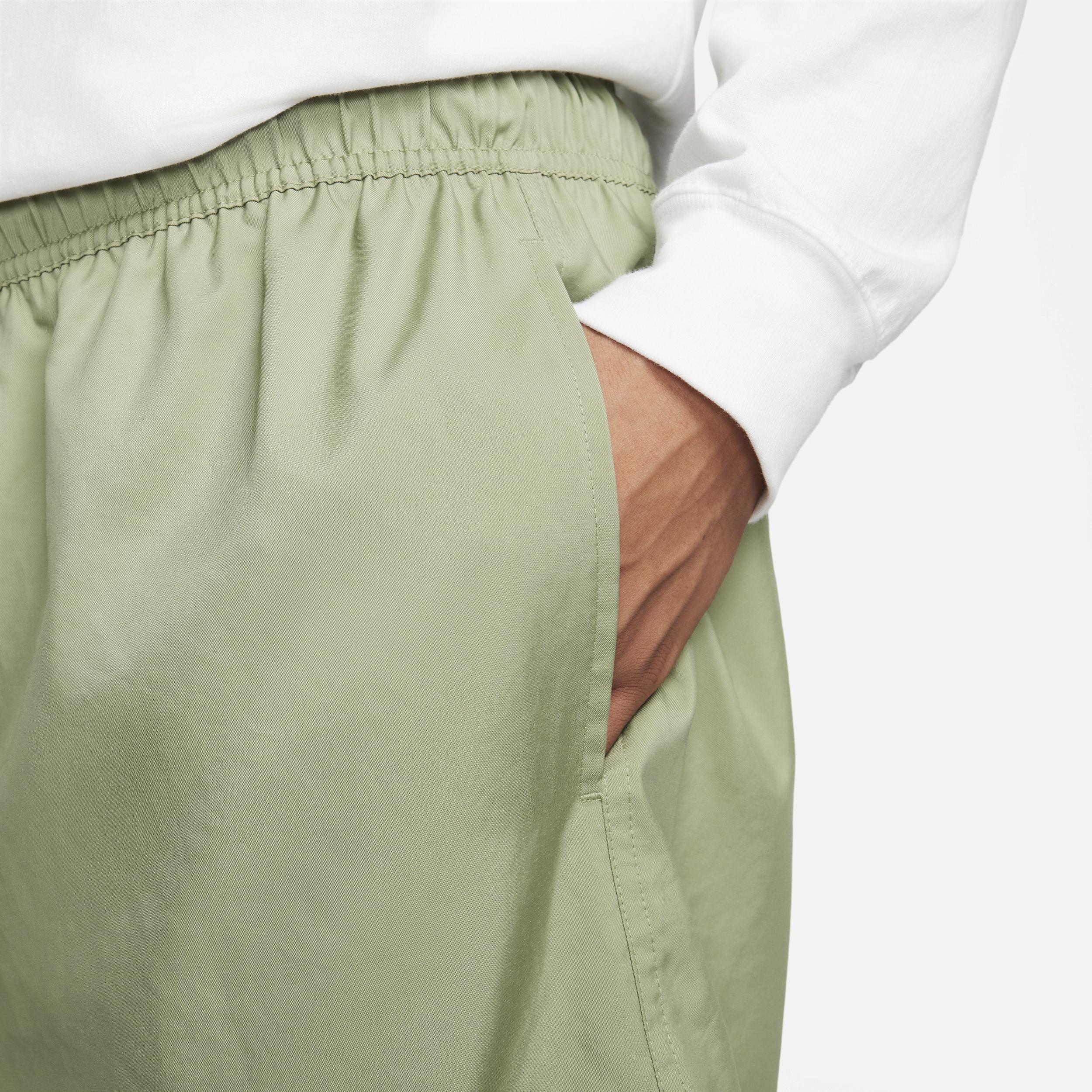 Nike Club Men's Woven Flow Shorts Product Image