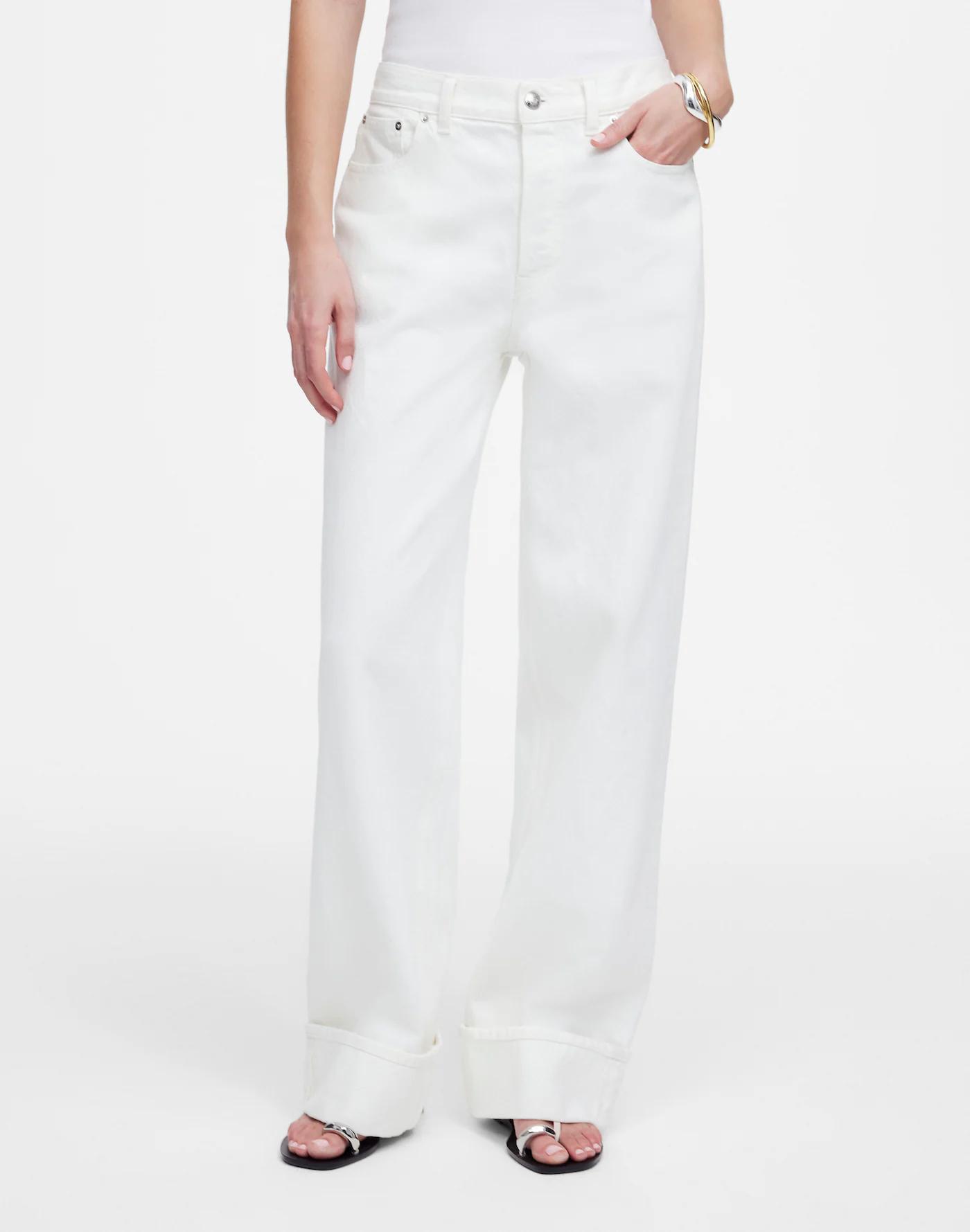 Low-Slung Baggy Jeans Product Image