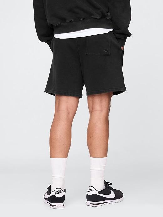 NBA Toronto Raptors Logo Heavyweight Sweat Shorts Product Image