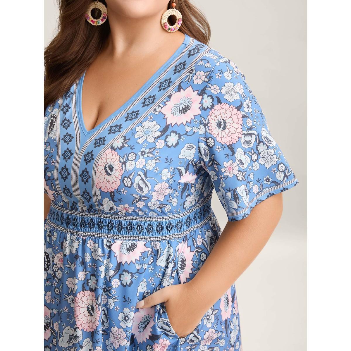 Plus Size Boho Print Pockets V-Neck Midi Dress Mediumblue Women Shirred V-neck Half Sleeve Curvy BloomChic 18-20/2X Product Image