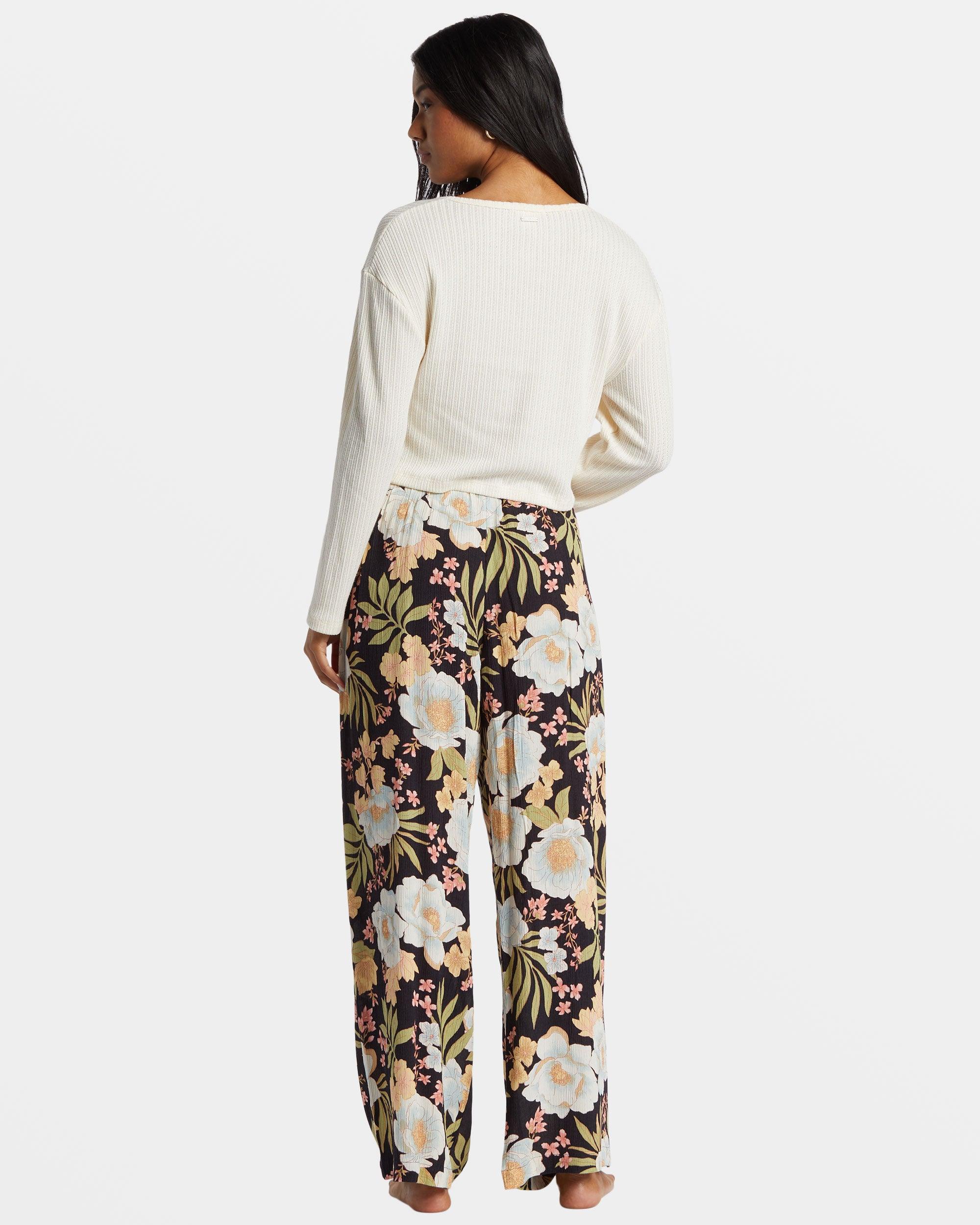 Sun Rays Crinkle Pants - Black Sands Female Product Image