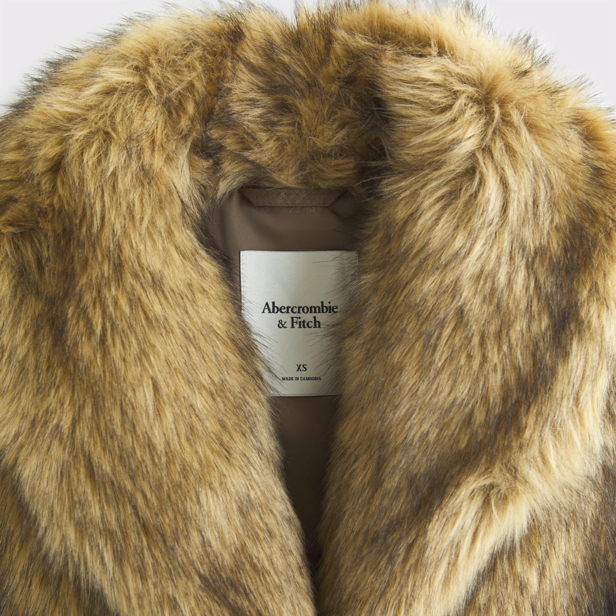 Abercrombie & Fitch | Authentic American clothing since 1892 Product Image