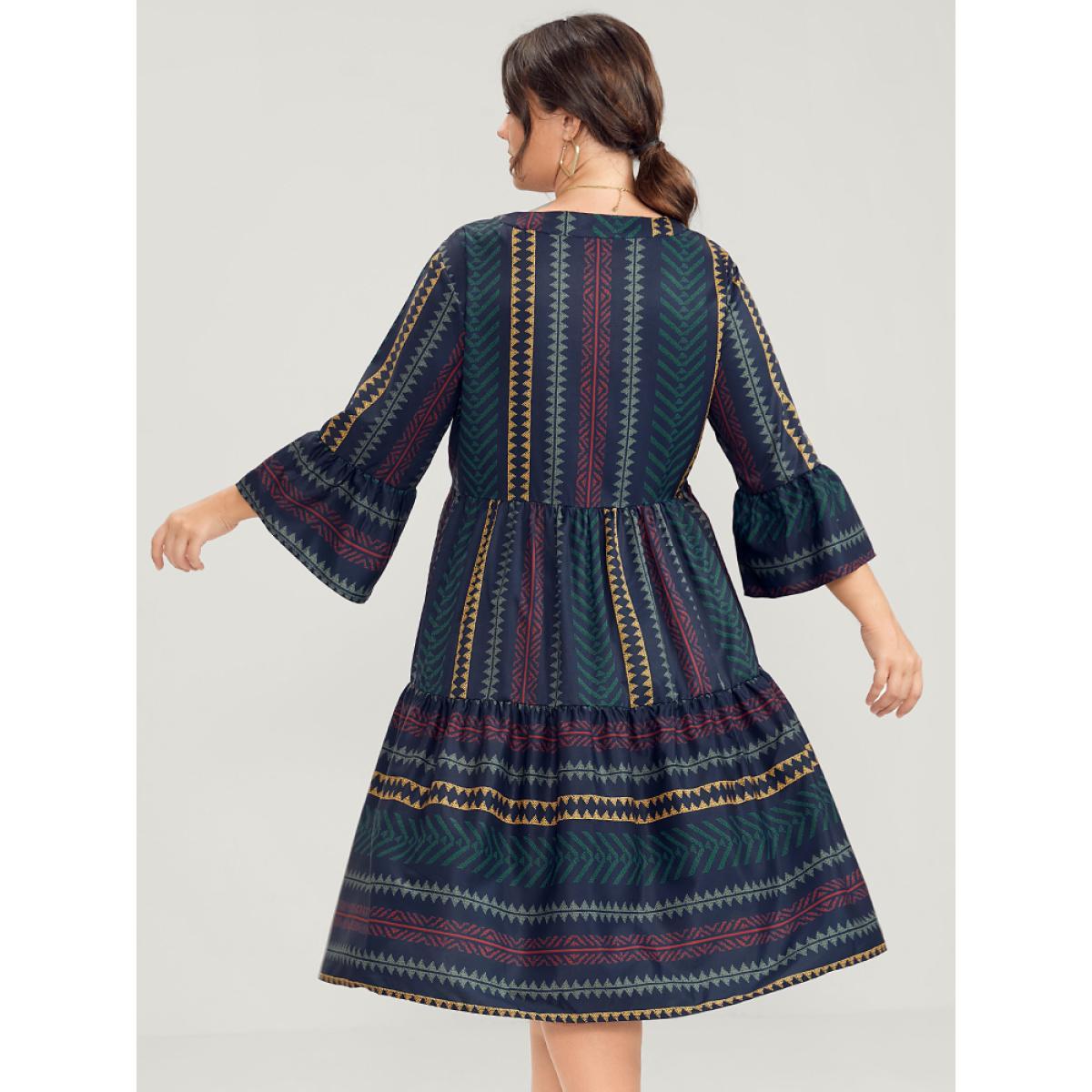 Plus Size Bloom Dress -Geometric Pocket Ruffles V Neck Knee Dress Multicolor Women Vacation Pocket V-neck Elbow-length sleeve Curvy Knee Dress BloomChic 12/L Product Image