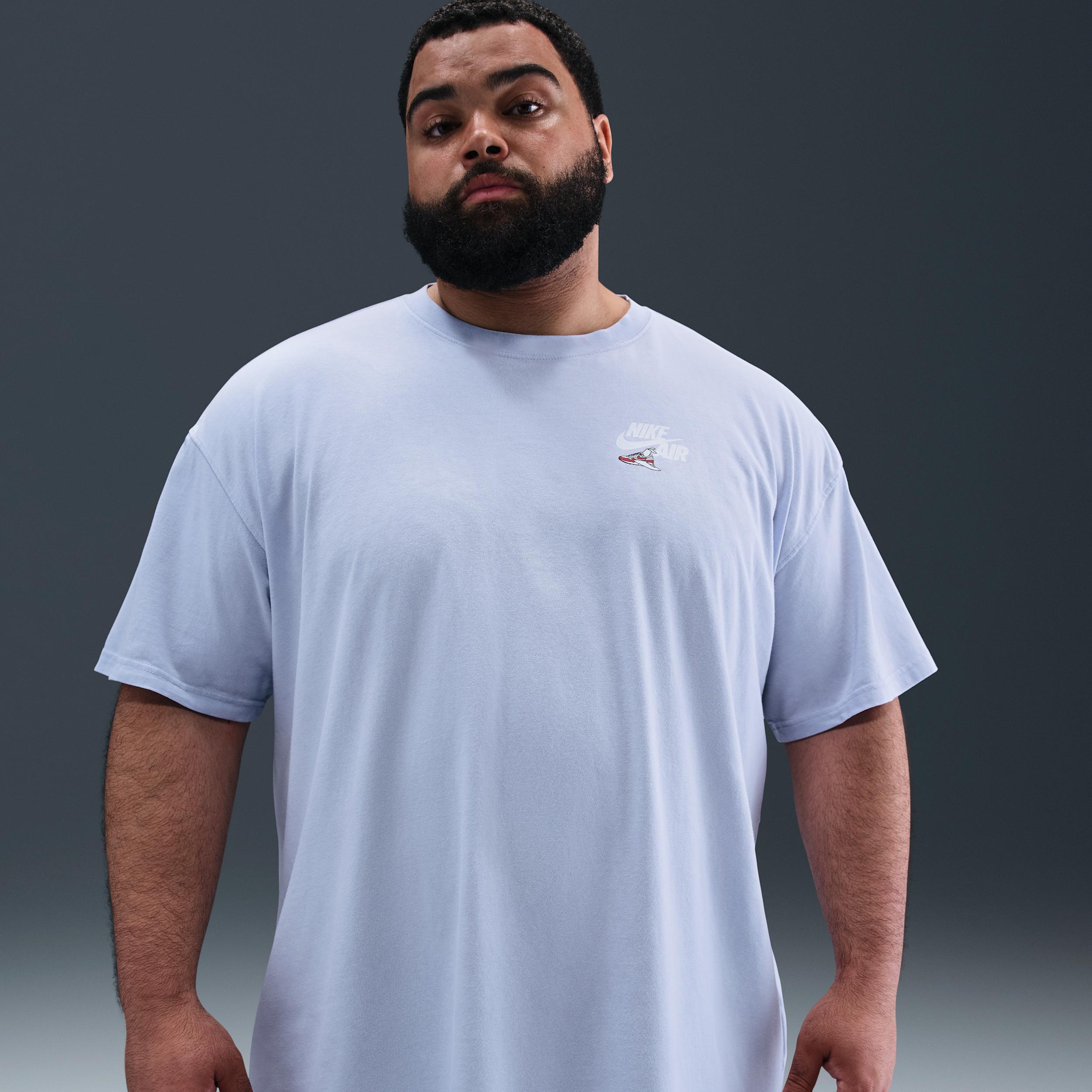 Nike Sportswear T-Shirt Product Image