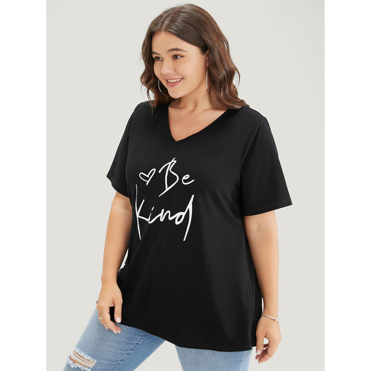 Plus Size Letter & Heart Print V Neck T-shirt Black Women Casual Letter Dailywear T-shirts BloomChic 18-20/2X Product Image