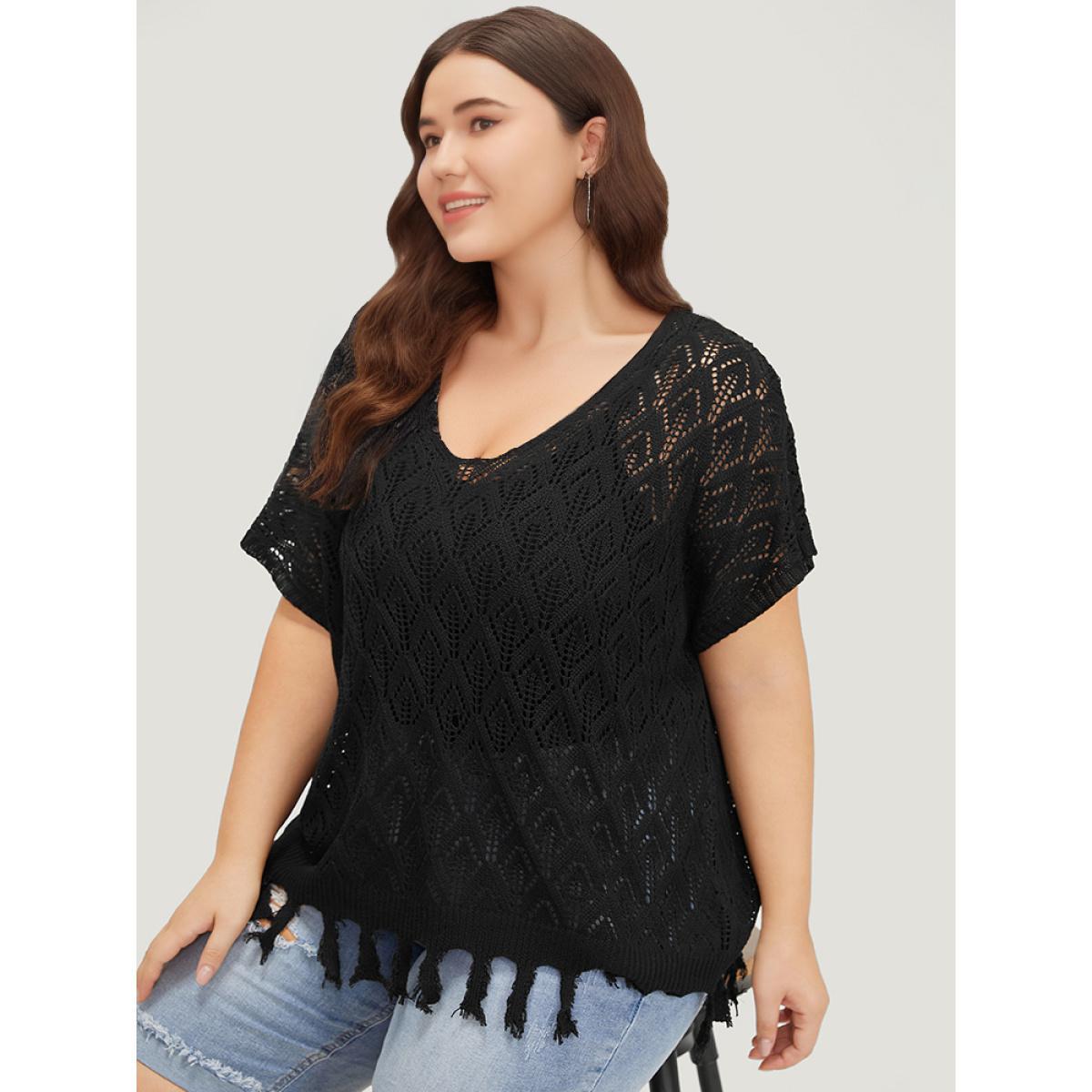 Plus Size Plain Geometric Eyelet Patchwork Tassels Batwing Sleeve Pullover Black Women Casual Loose Short sleeve V-neck Dailywear Pullovers BloomChic 10/M Product Image