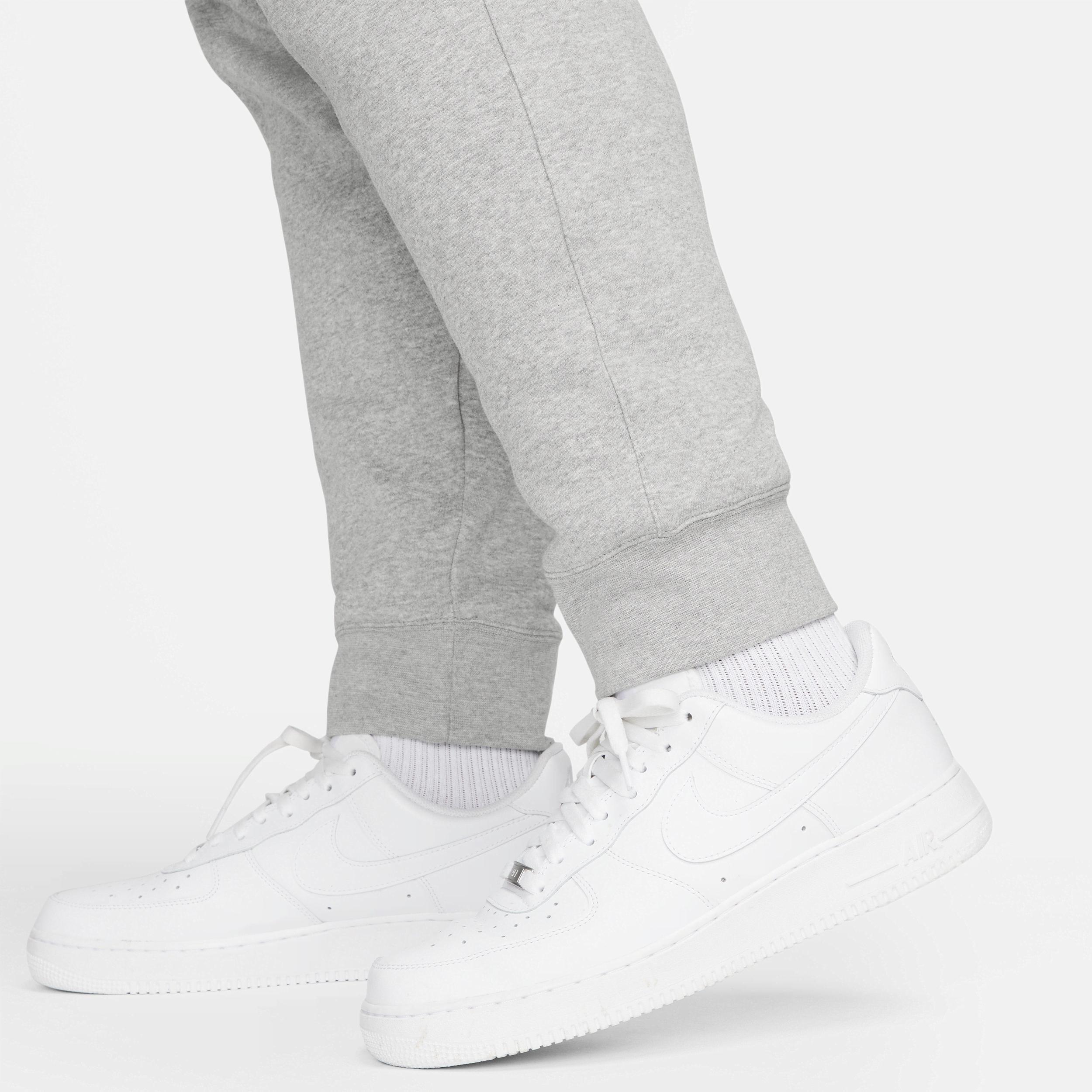 Nike Club cuffed sweatpants in gray heather Product Image