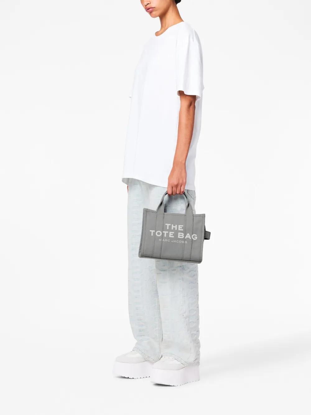 The Canvas Small Tote bag Product Image