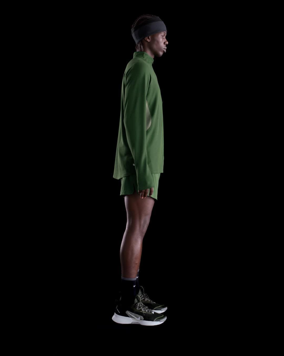 Nike Men's Trail Dri-FIT 1/2-Zip Mid Layer Top Product Image