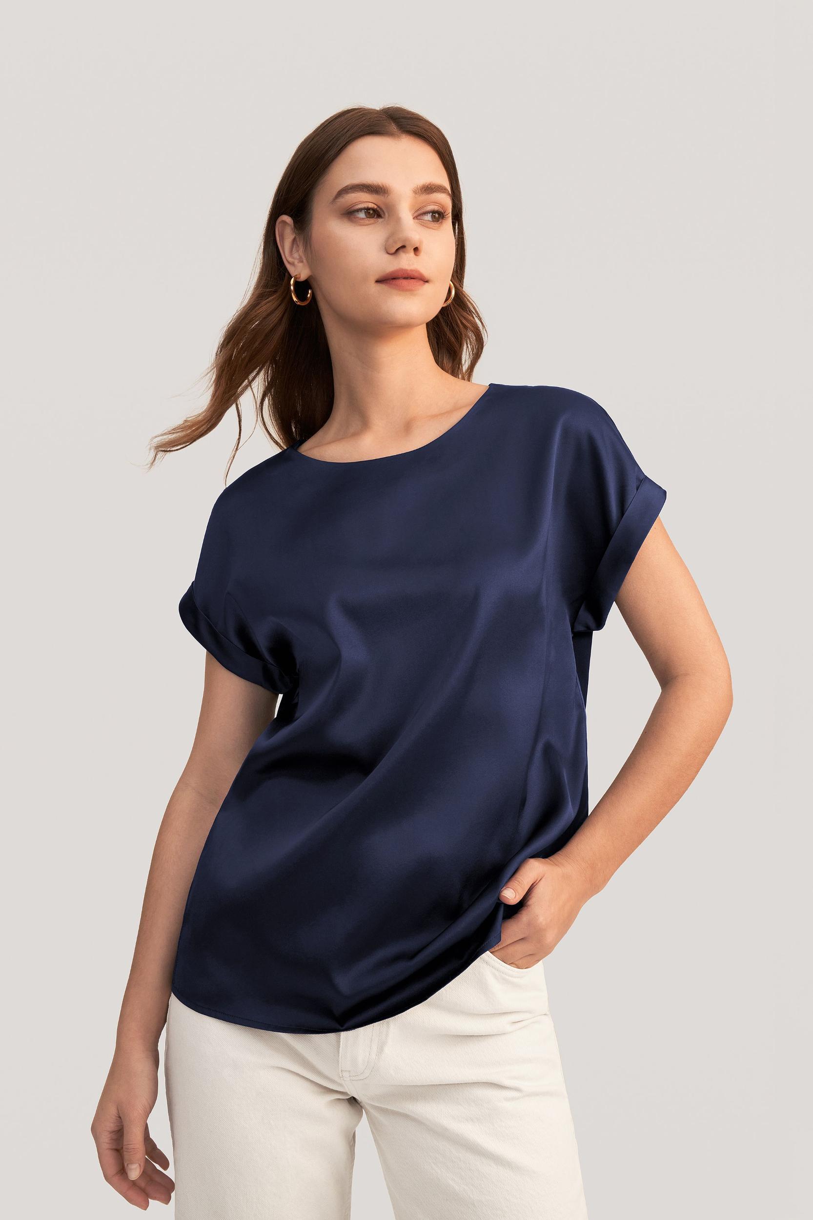 Short Sleeves Round Neck Silk Tee Product Image