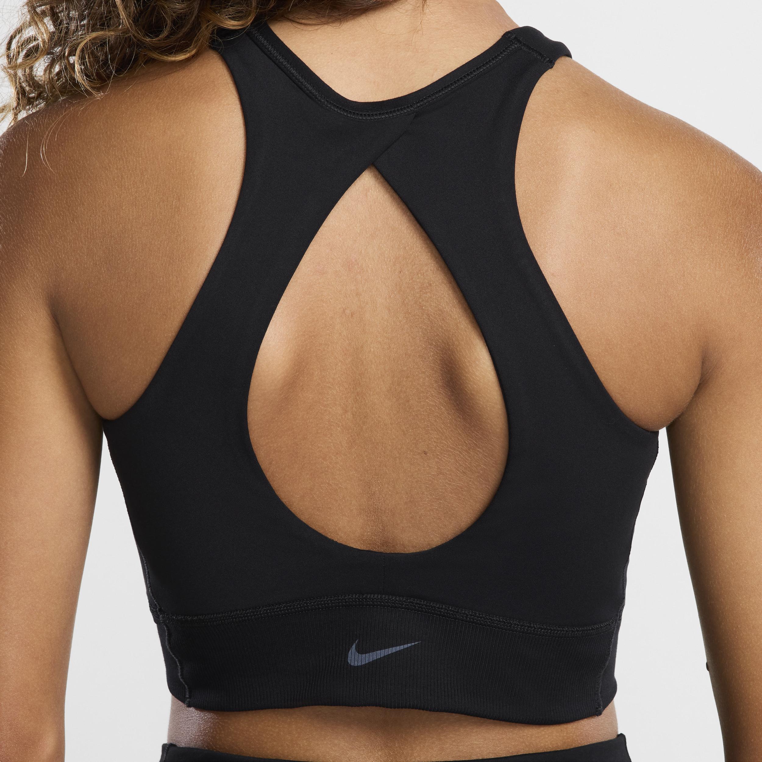 Nike One Twist Women's Light-Support Lightly Lined High-Neck Sports Bra Product Image