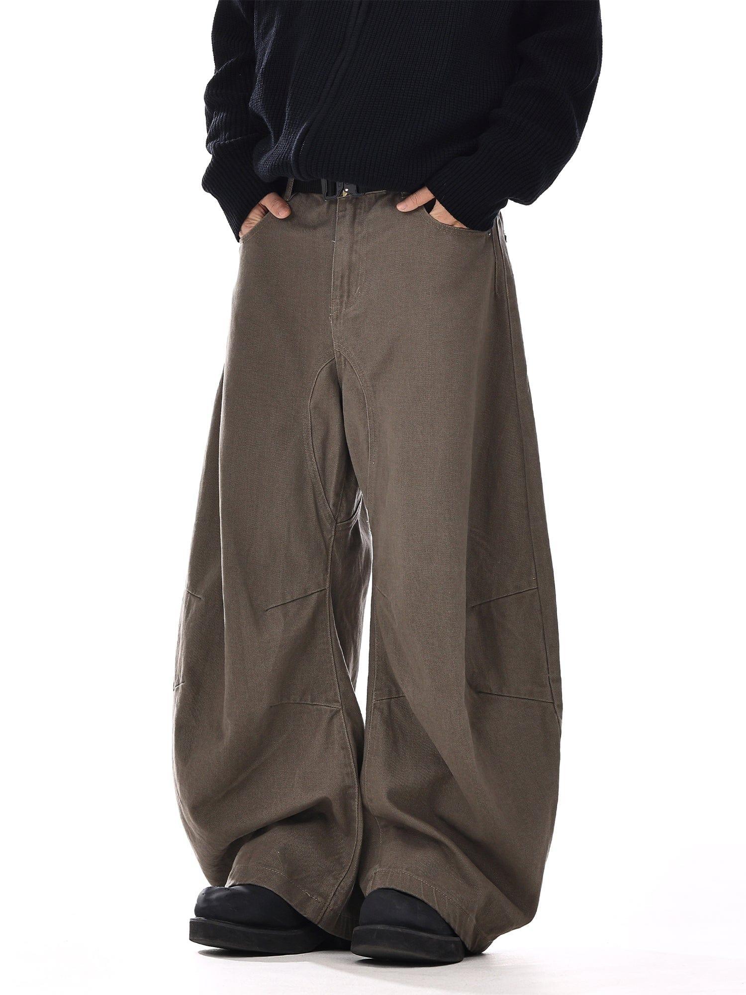 RT No. 12537 BROWN SCIMITAR CONSTRUCTED JEANS Product Image