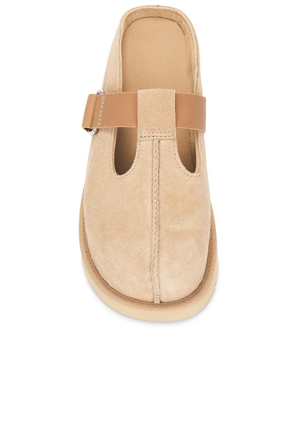 Goldenstar Hi Clog UGG Product Image