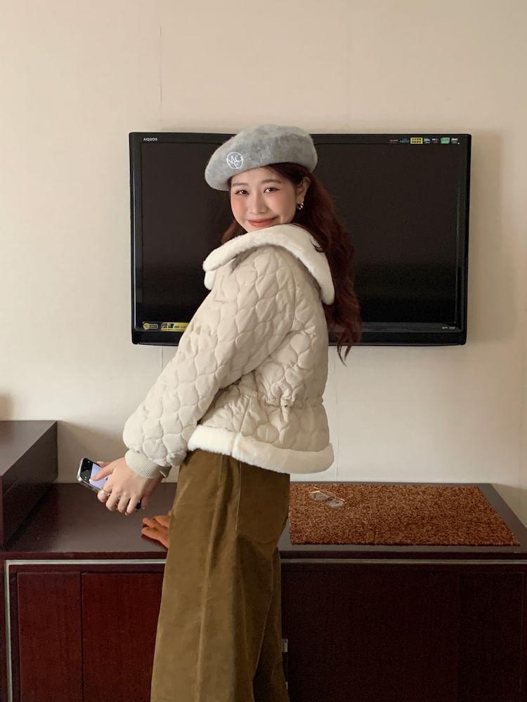 Plain Fluffy Trim Zip Jacket Product Image