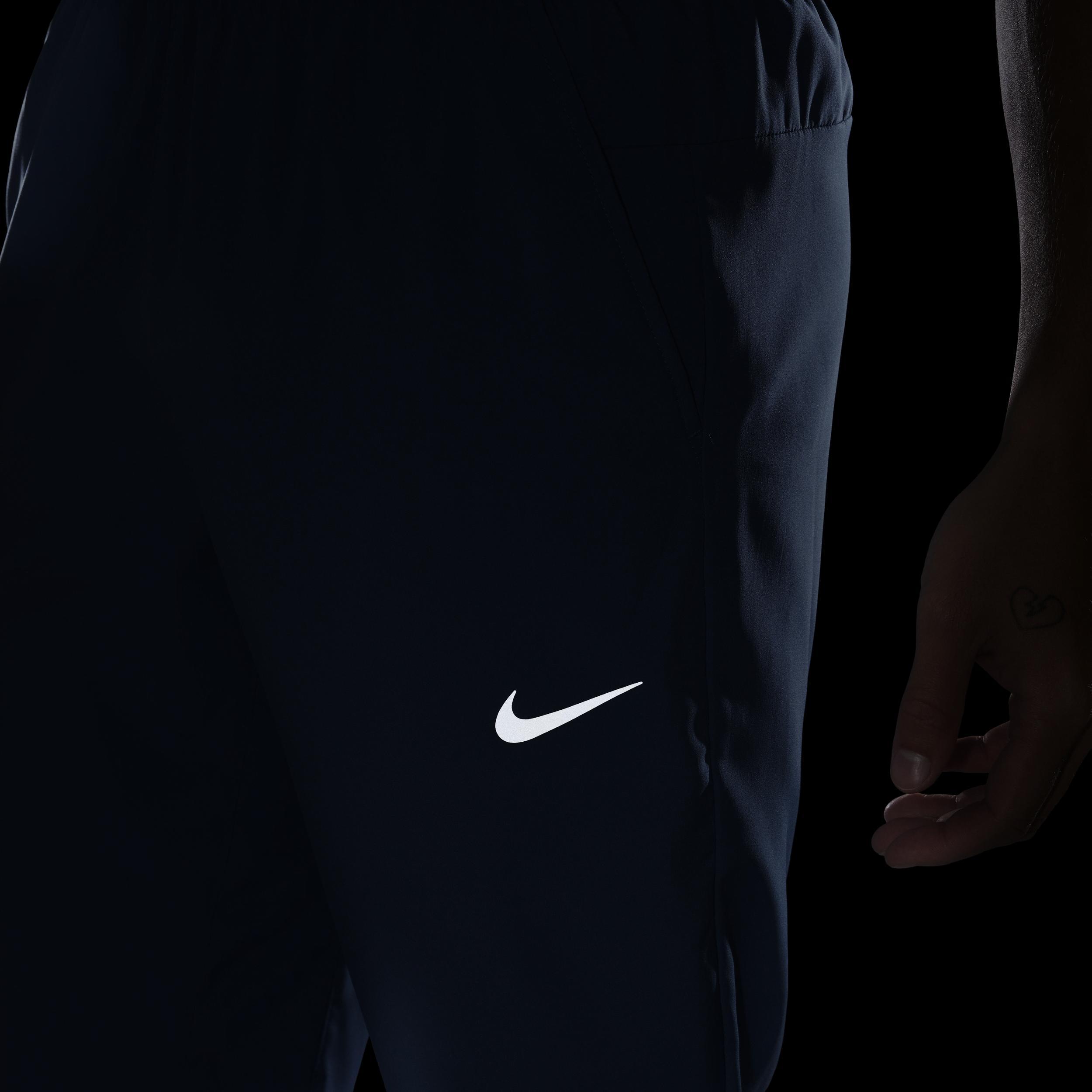 Nike Form Men's Dri-FIT Tapered Versatile Pants Product Image