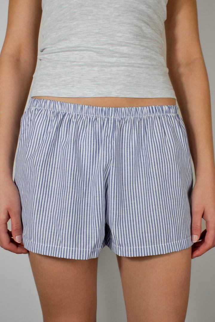 Shorts with elastic waist Product Image
