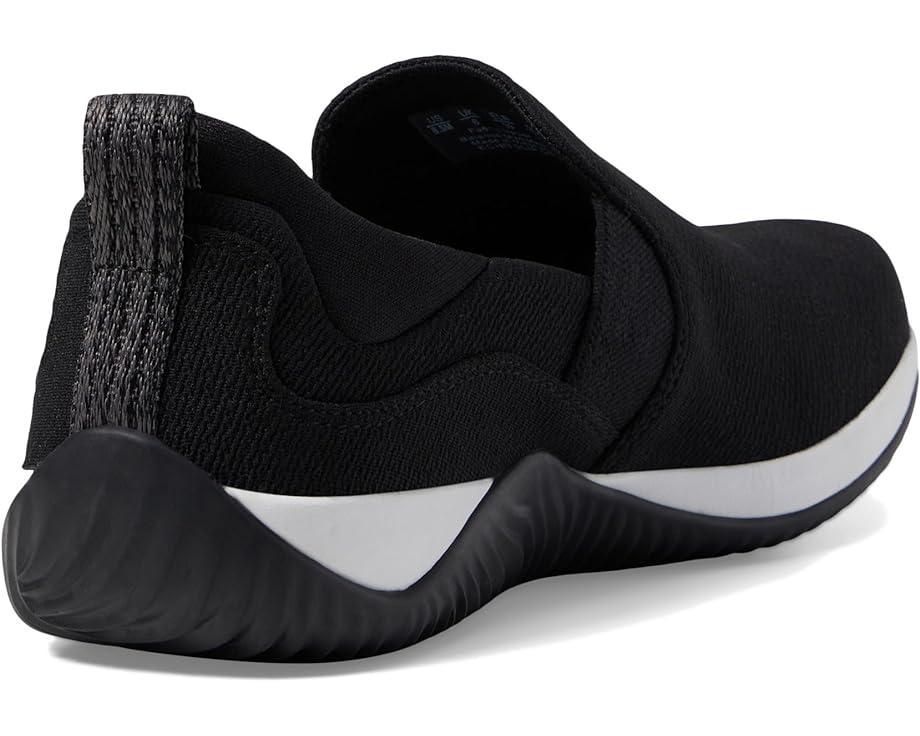 Echo Knit Slip On Sneaker Product Image