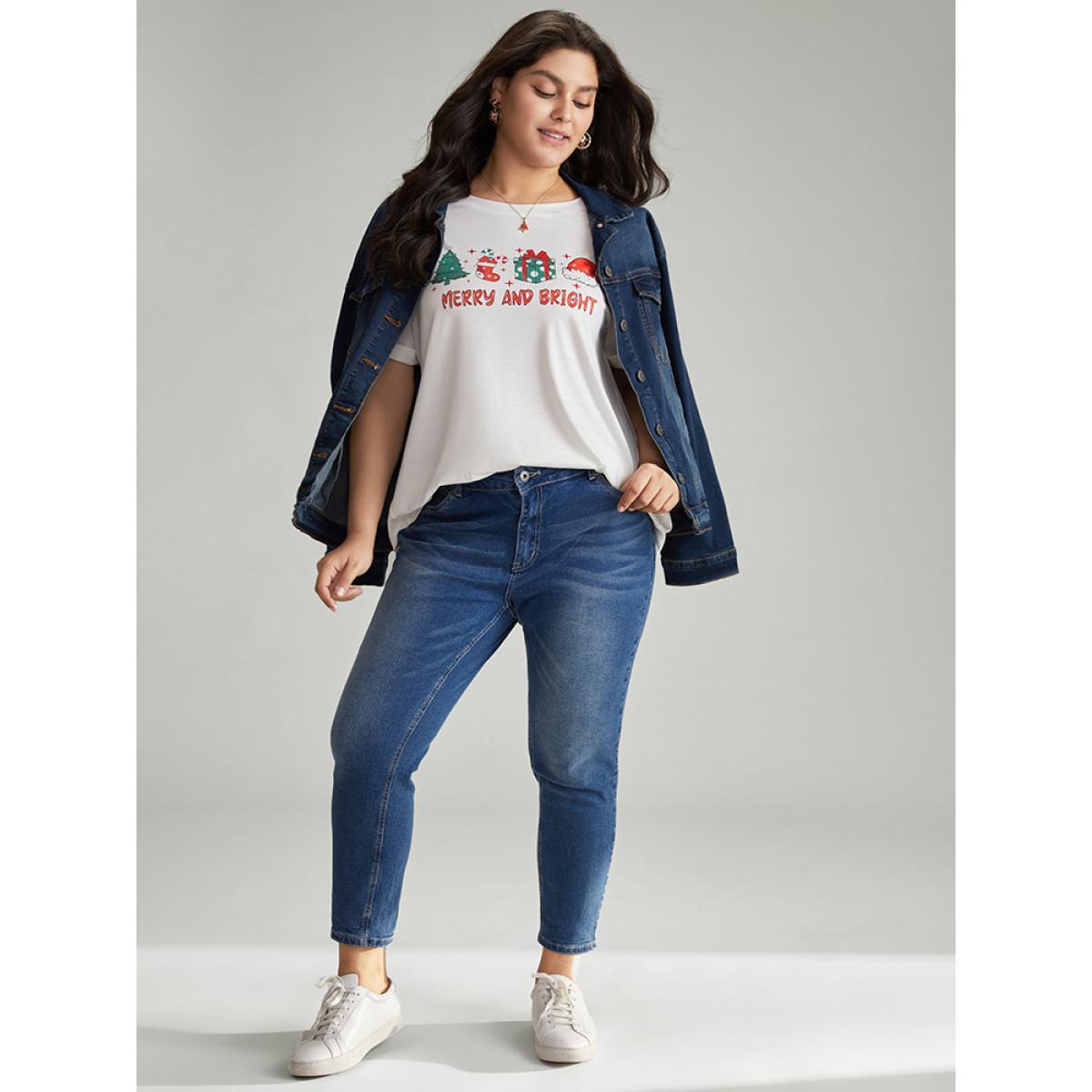 Plus Size Christmas Print Round Neck T-shirt White Women Casual Printed Christmas Festival-Christmas T-shirts BloomChic 26/4X Product Image