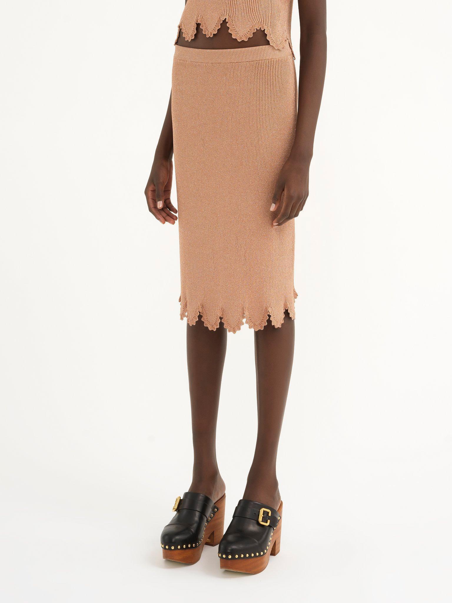 Fitted scallop skirt in viscose-blend knit Product Image