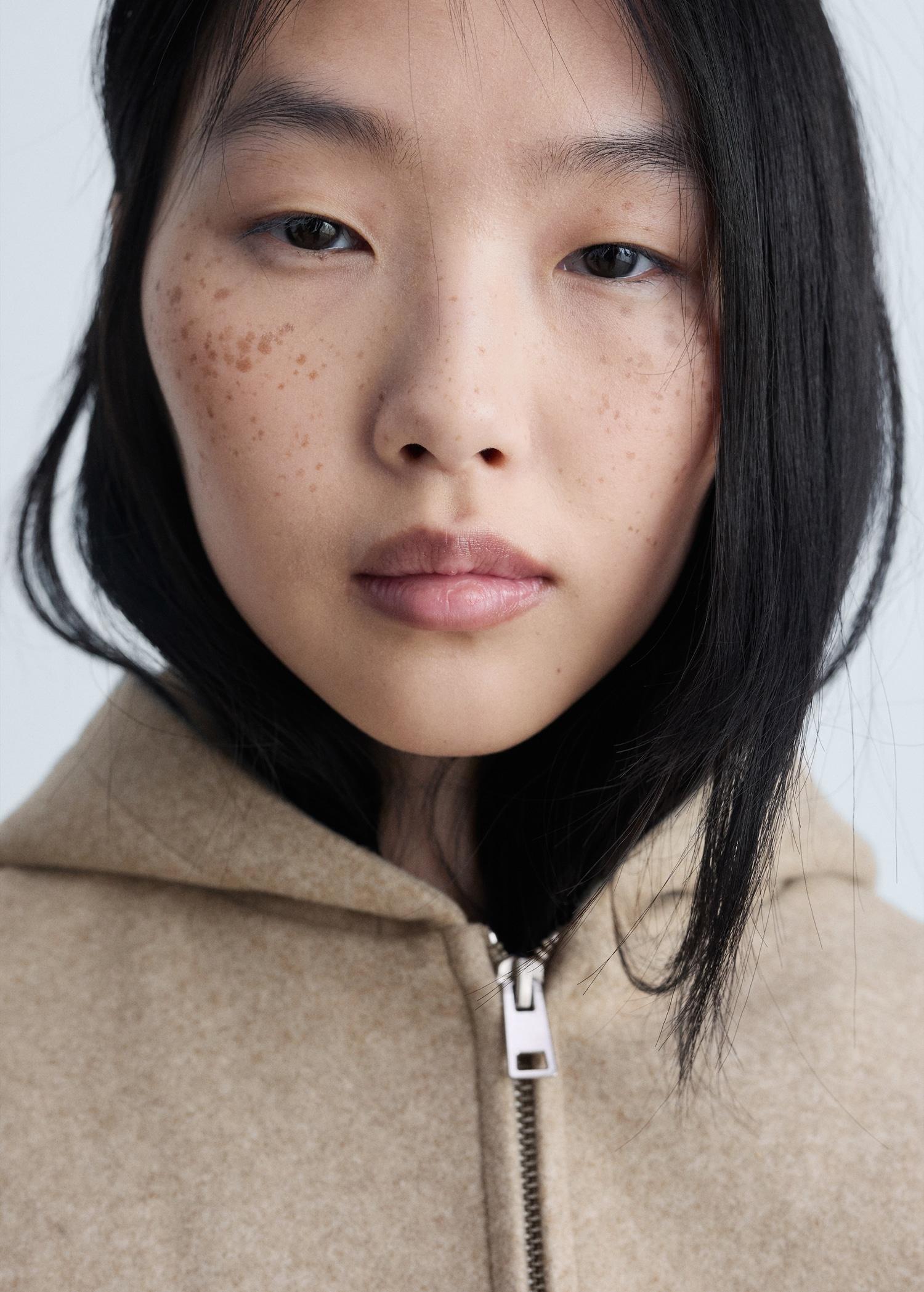 Oversized hooded jacket - Women | MANGO USA Product Image