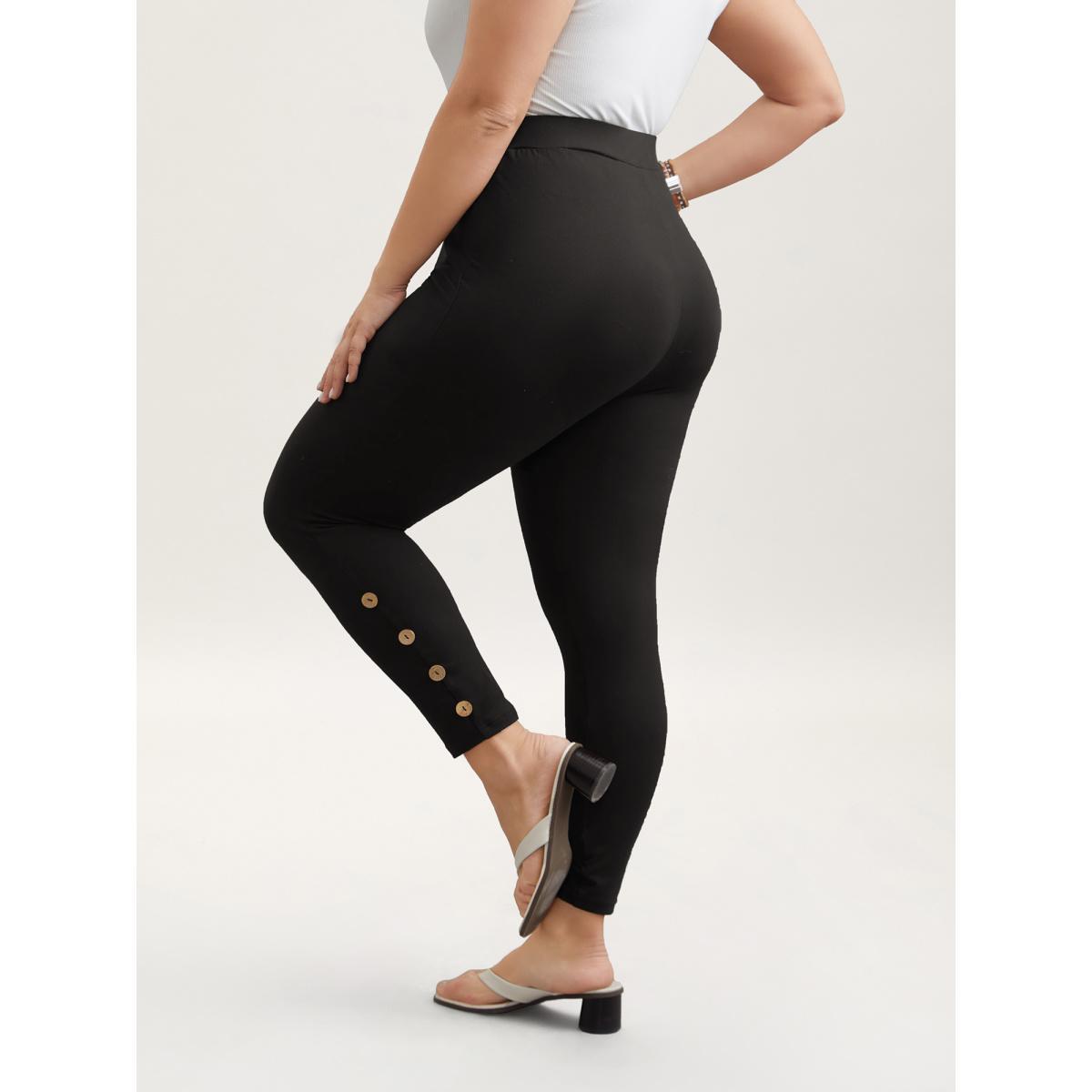 Plus Size Button Detail Mid-Rise Skinny-Fit Pants Women Black Resort High stretch Skinny Mid Rise Vacation Leggings BloomChic 22-24/3X Product Image