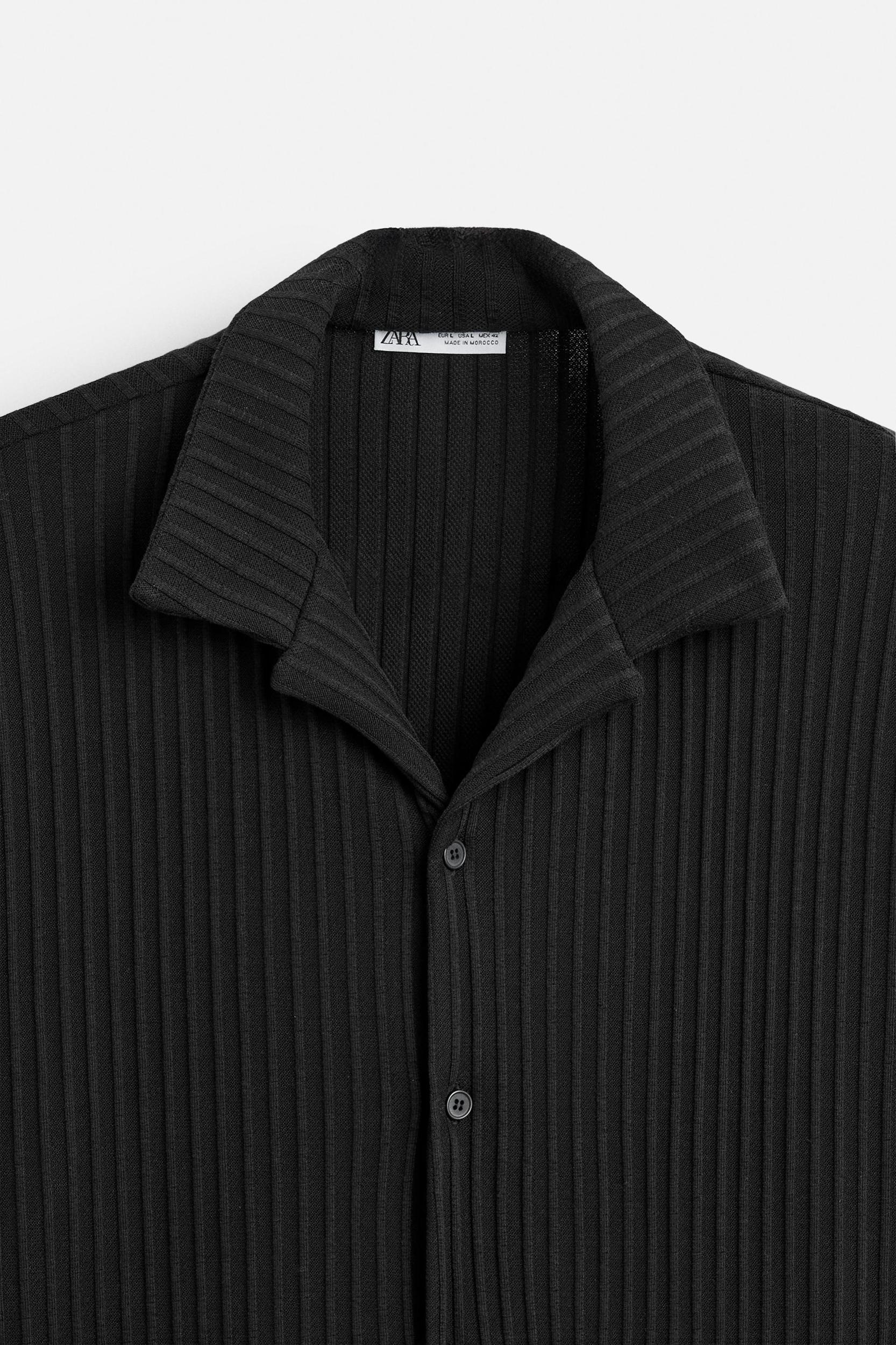 PLEATED SHIRT Product Image
