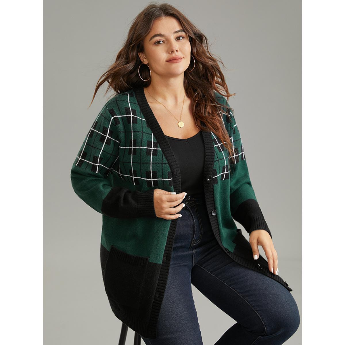 Plus Size Supersoft Essentials Plaid Geometric Contrast Pocket Cardigan DarkGreen Women Casual Loose Long Sleeve Dailywear Cardigans BloomChic 10/M Product Image