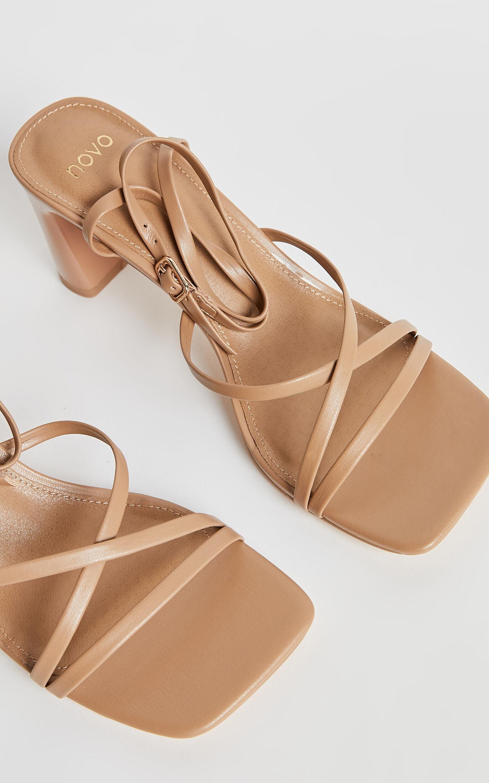 Novo - Urelia Heels in Camel Product Image