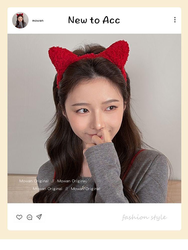 Cat Ear Fleece Headband Product Image