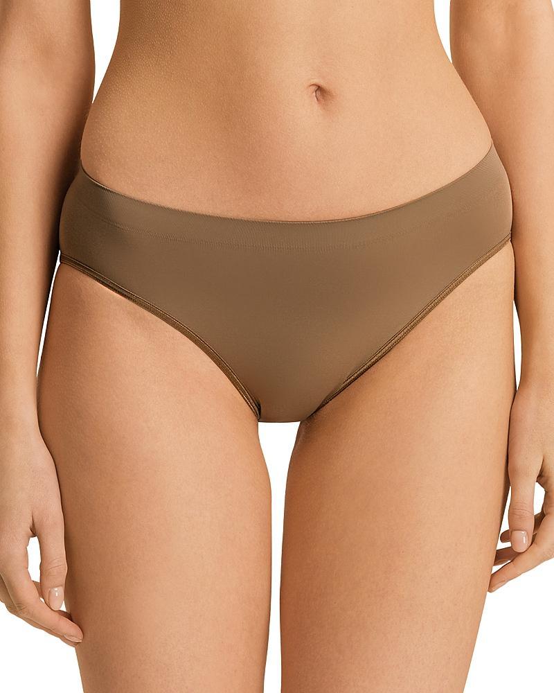 Touch Feeling High-Cut Briefs Product Image