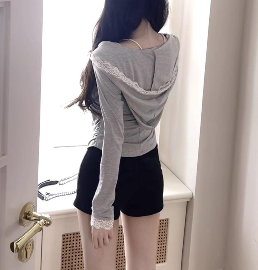 Long-Sleeve V-Neck Lace Panel Hooded Ruched Slim Fit Crop Top Product Image