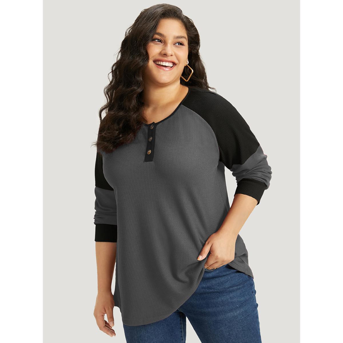Plus Size Waffle Knit Two Tone Raglan Sleeve T-shirt ArmyGreen Women Casual Elastic cuffs Plain Open Front Dailywear T-shirts BloomChic 10/M Product Image