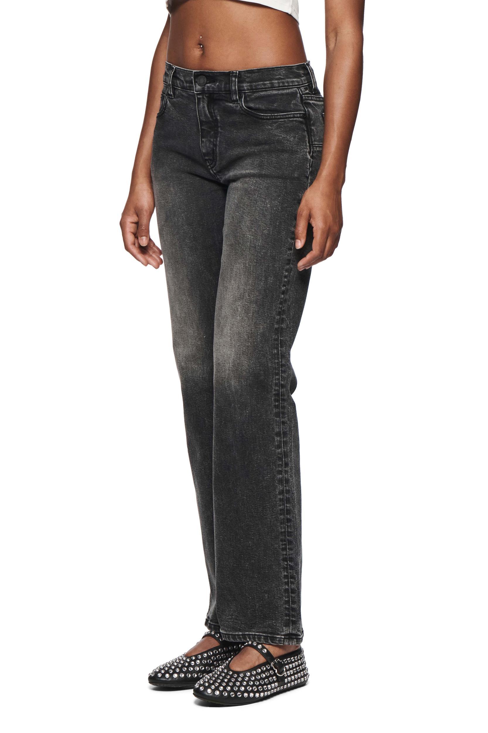 Slim Straight Female Product Image