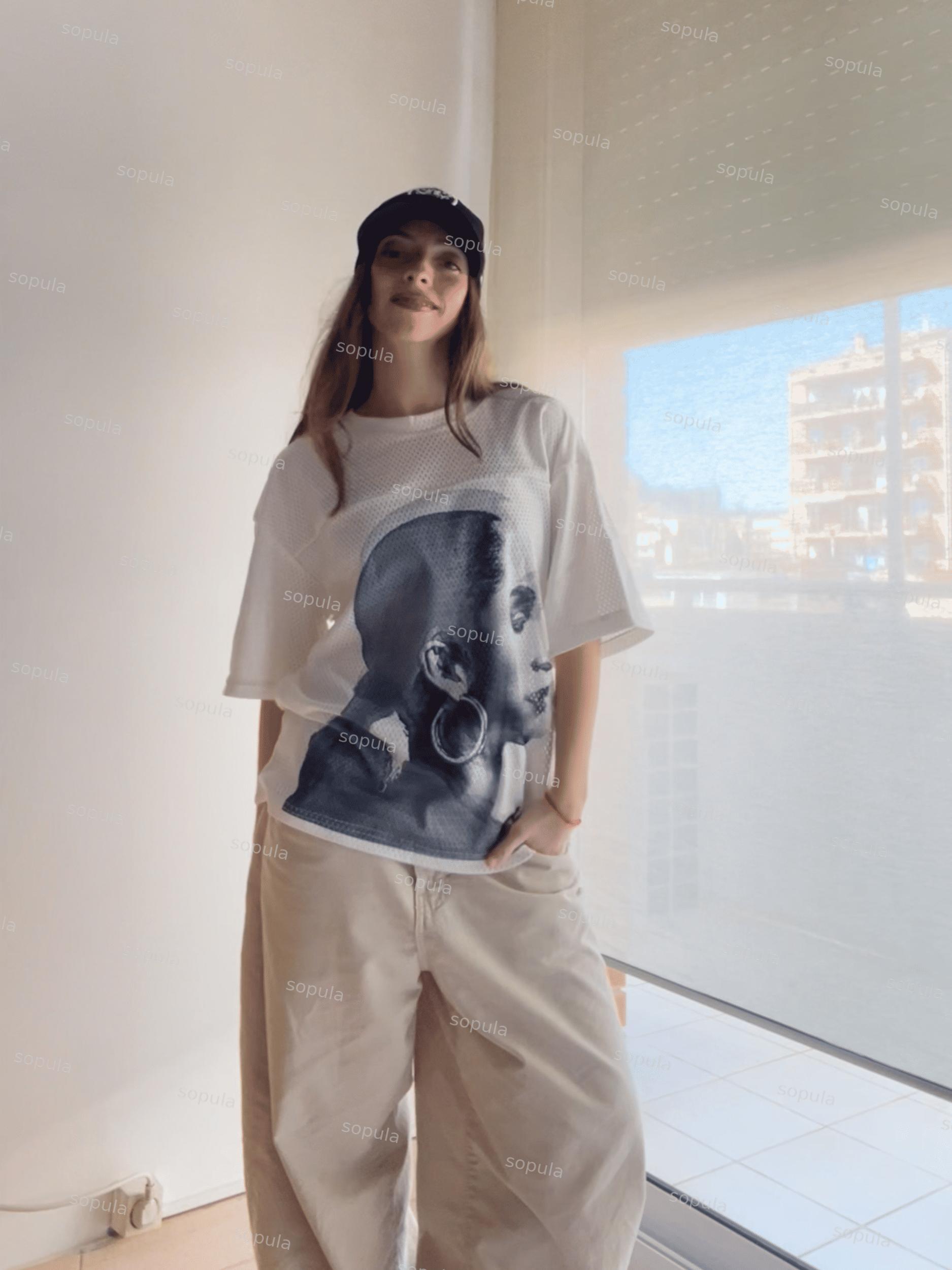 Sade Adu Print Casual Short Sleeve T-shirt Product Image
