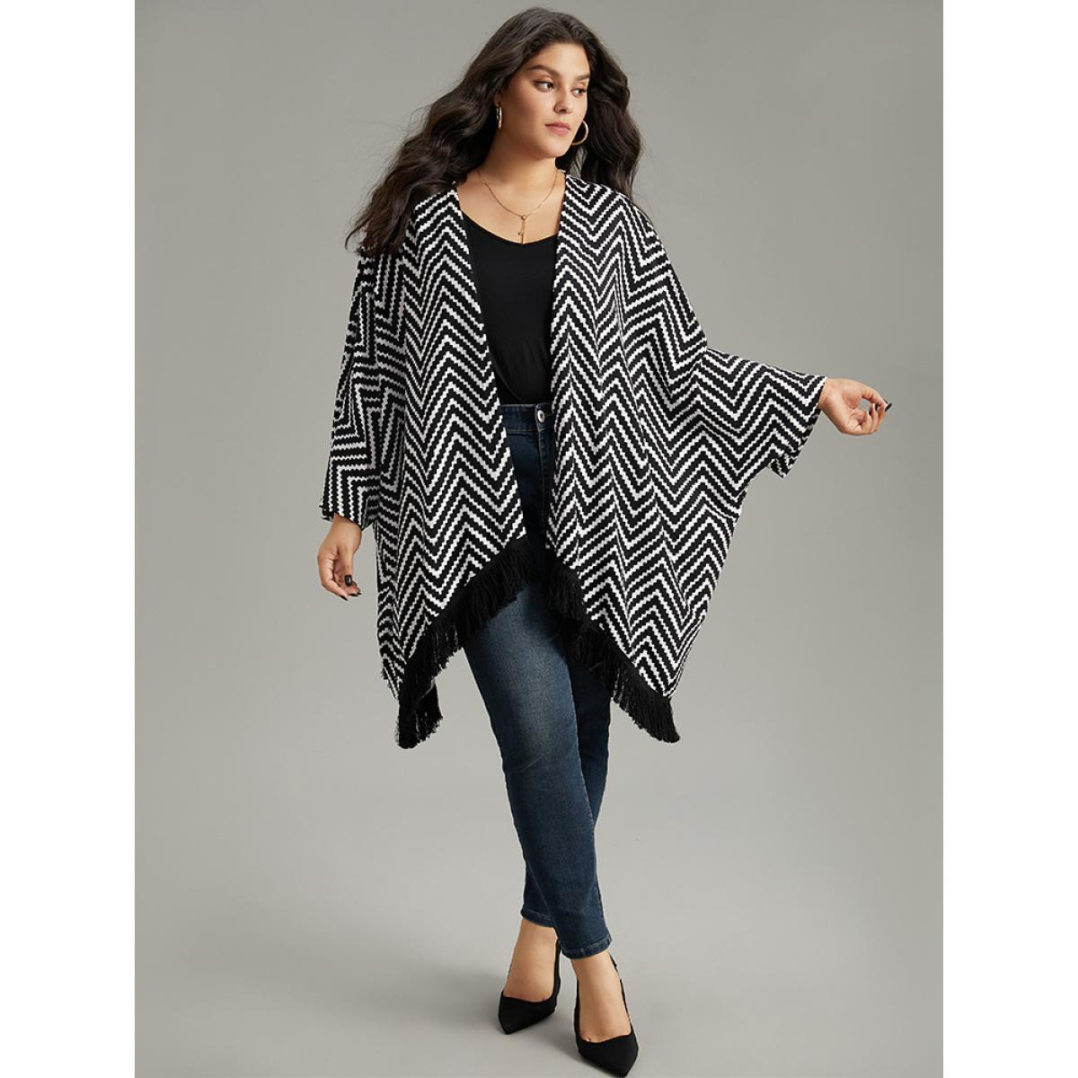 Plus Size Halloween Geometric Tassel Trim Dolman Sleeve Kimono Women Black Casual Tassels Loose Dailywear Kimonos BloomChic 12/L Product Image