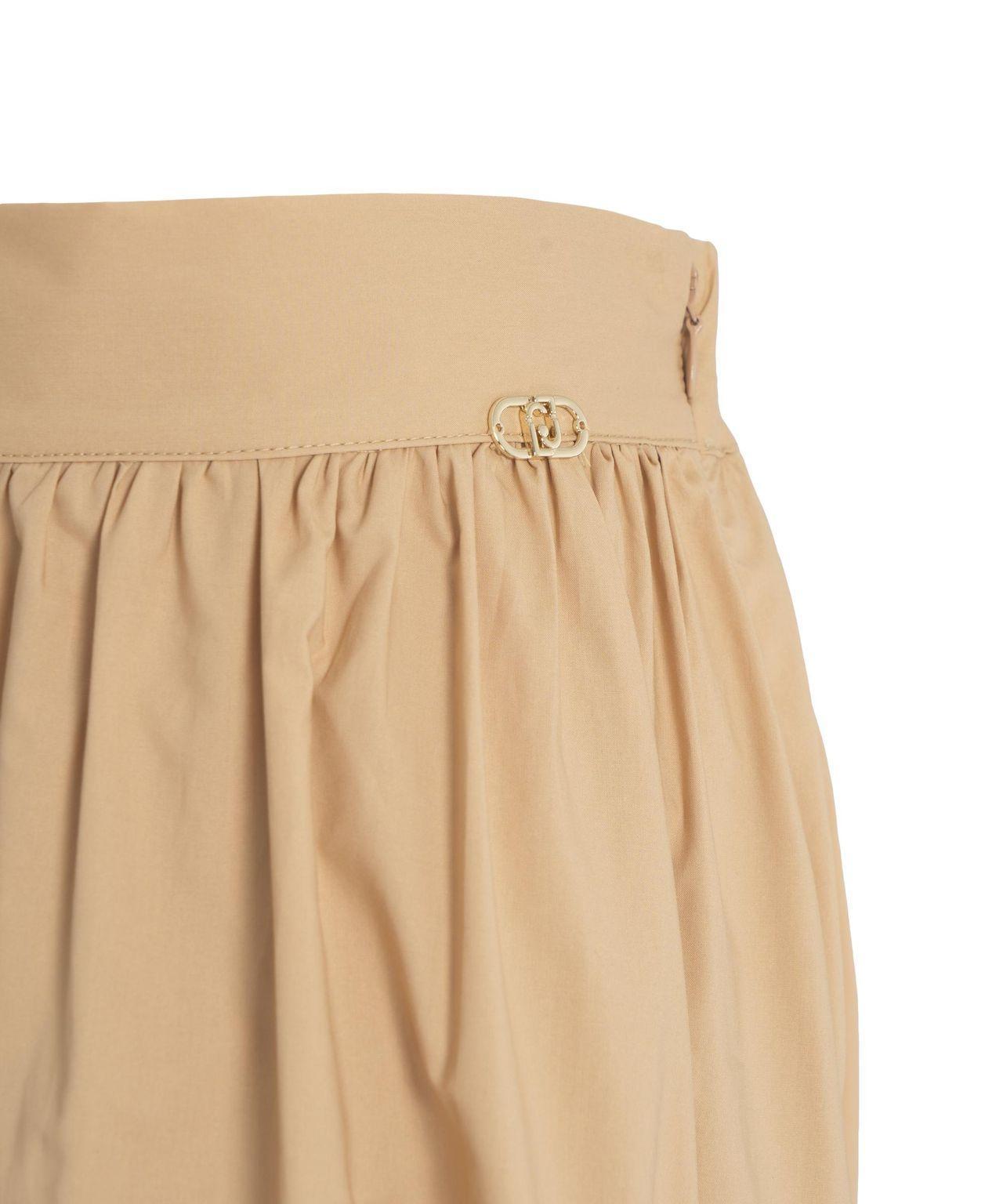 Pleated maxi skirt Product Image