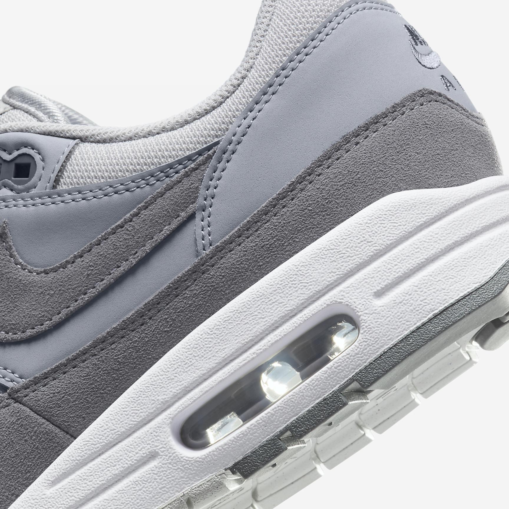Nike Air Max 1 Men's Shoes Product Image