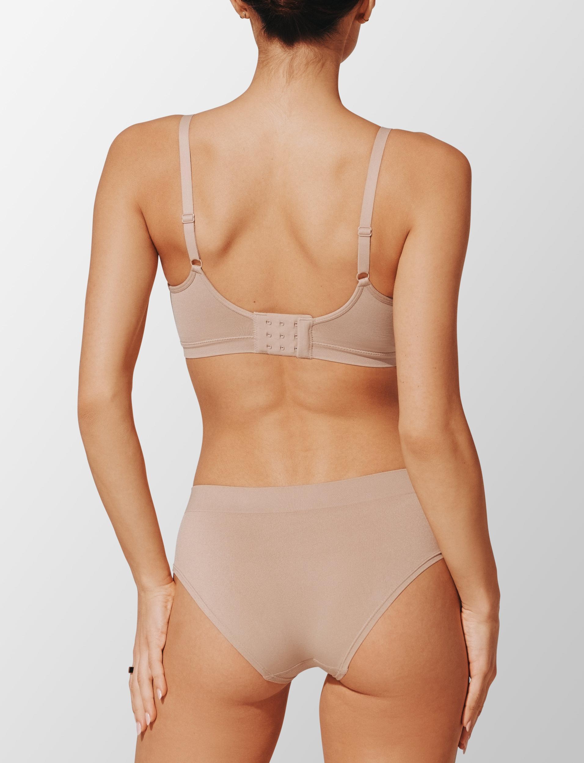 Form 360 Fit™ Wireless Bra Product Image