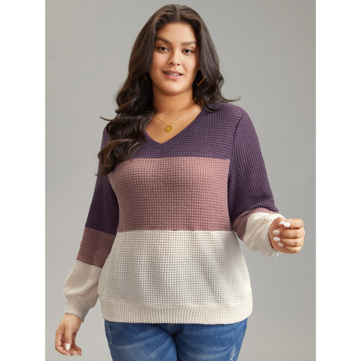 Plus Size Waffle Knit Colorblock Contrast V Neck T-shirt Multicolor Women Casual Waffle Knit Plain V-neck Dailywear T-shirts BloomChic 14-16/1X Product Image