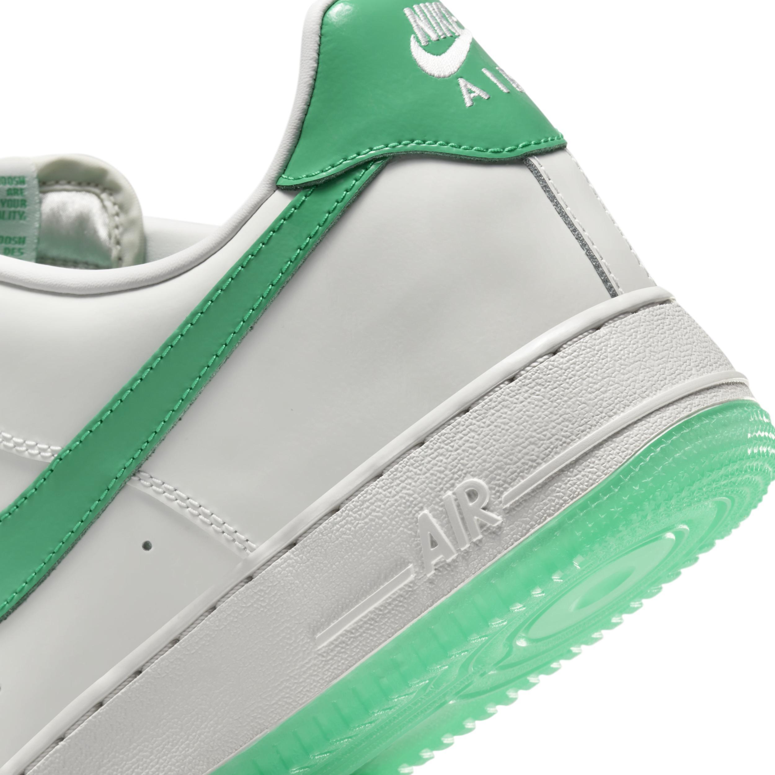 Nike Air Force 1 '07 Premium Men's Shoes Product Image