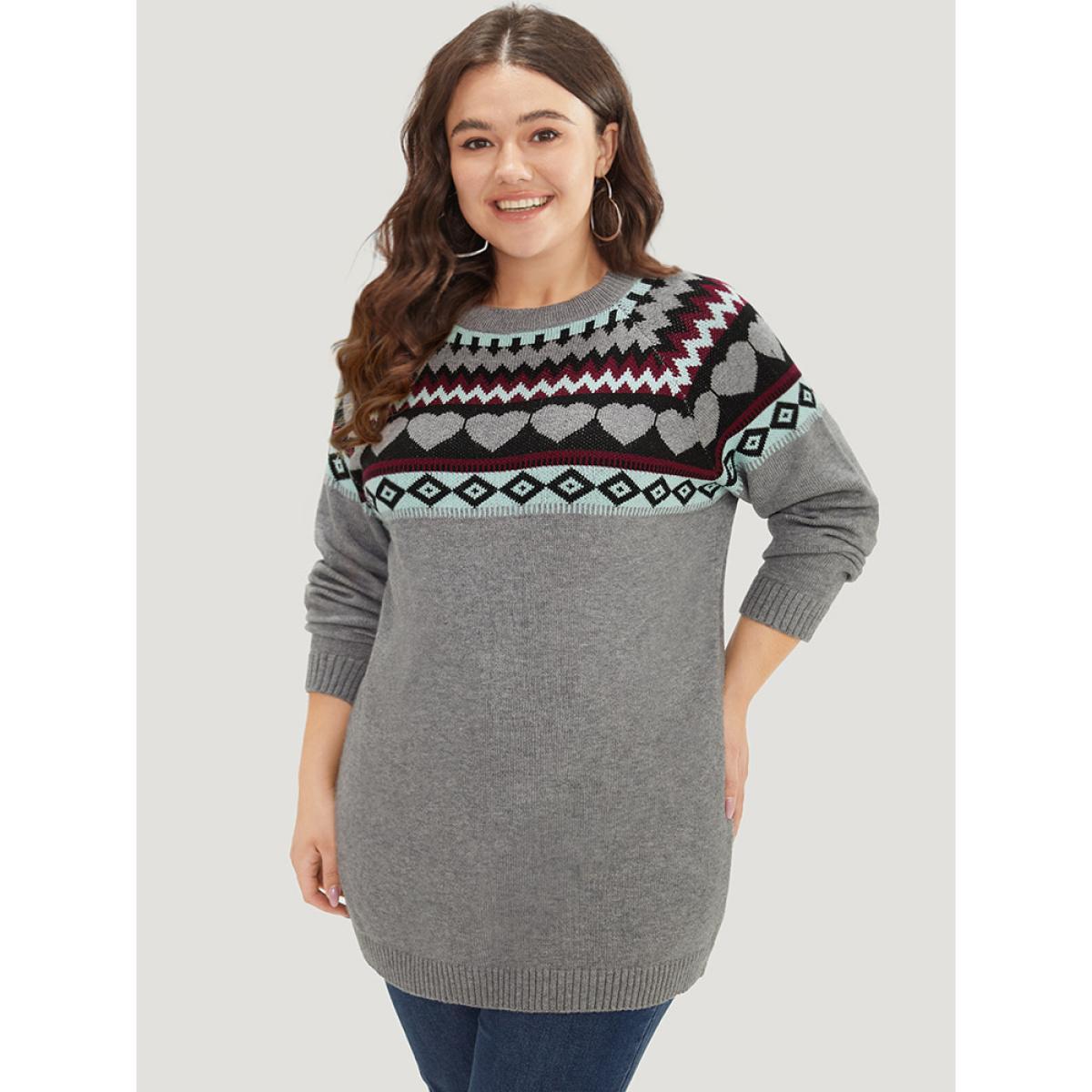 Plus Size Heart & Geo Print Raglan Sleeve Pullover DarkGray Women Casual Loose Long Sleeve Round Neck Dailywear Pullovers BloomChic 22-24/3X Product Image