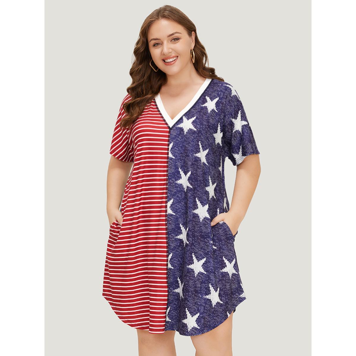 Plus Size Star & Striped Patchwork Curved Hem Pocket Dress Multicolor Women Casual Arc Hem V-neck Short sleeve Curvy Knee Dress BloomChic 30/6X Product Image