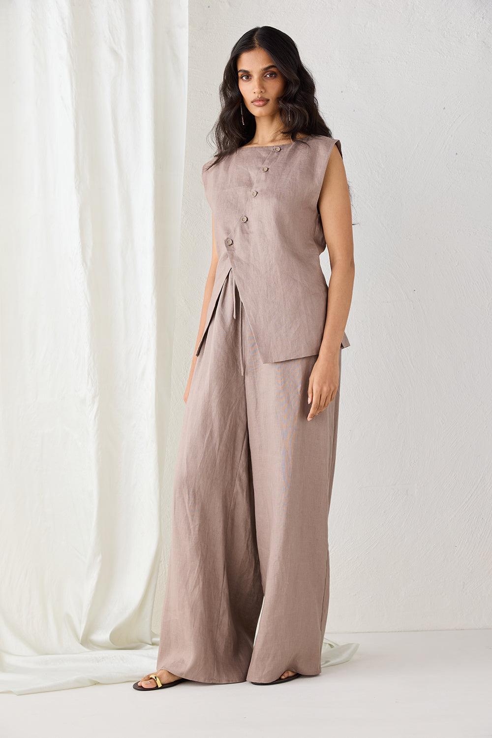 Aria Vest Mushroom Product Image