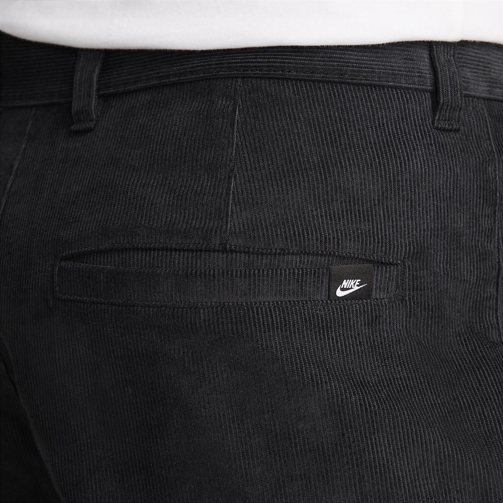 Nike Club Men's Corduroy Chino Pants Product Image