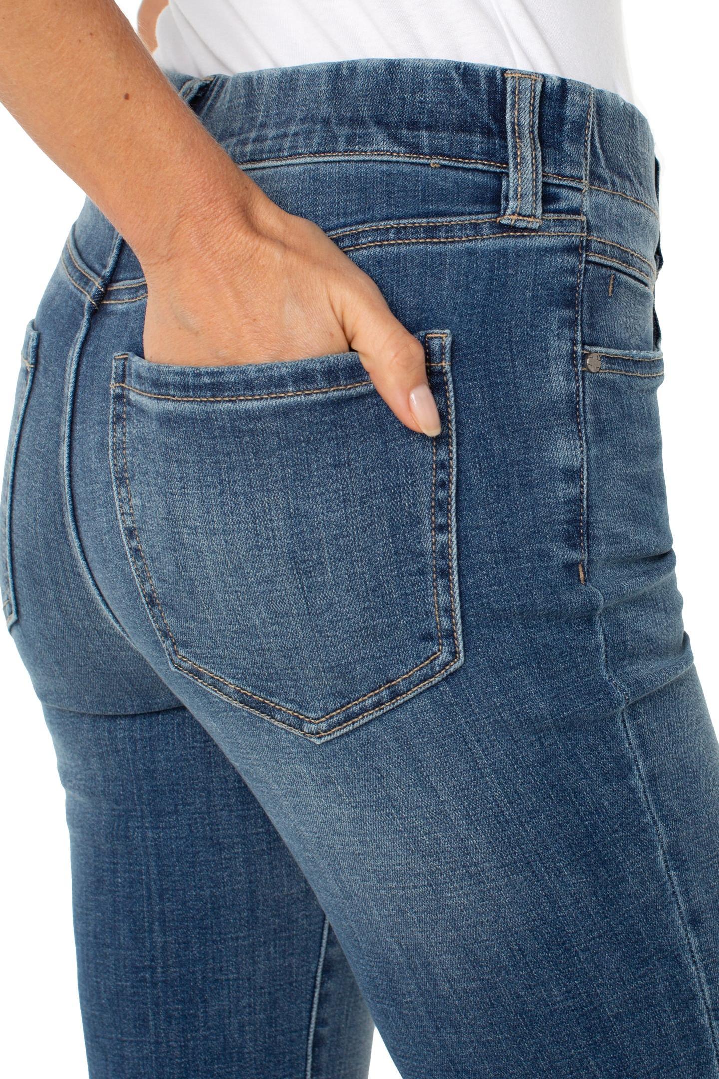 gia crop flare with exposed button Product Image
