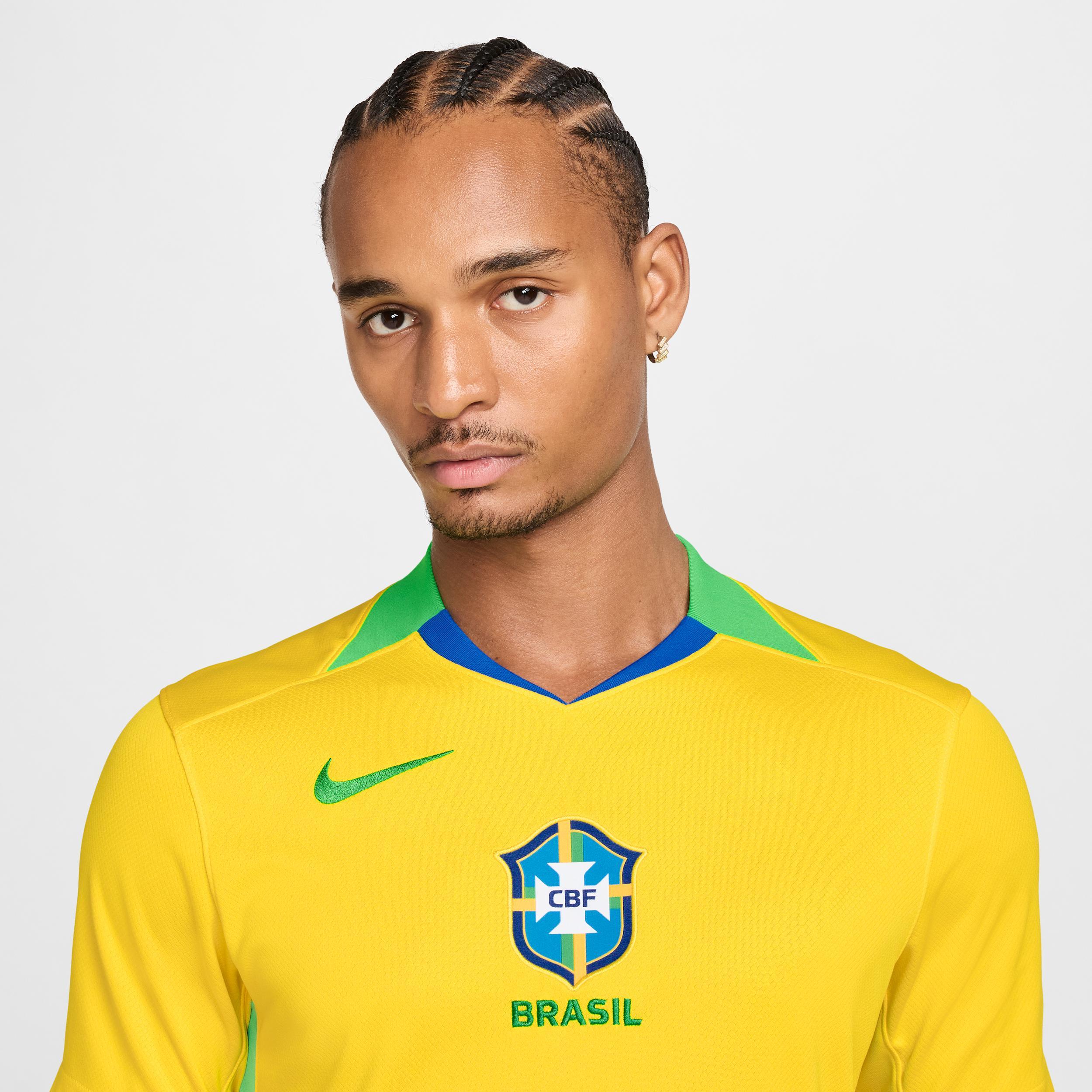 Brazil 2025 Stadium Home (Team) Nike Men's Dri-FIT Soccer Replica Jersey Product Image